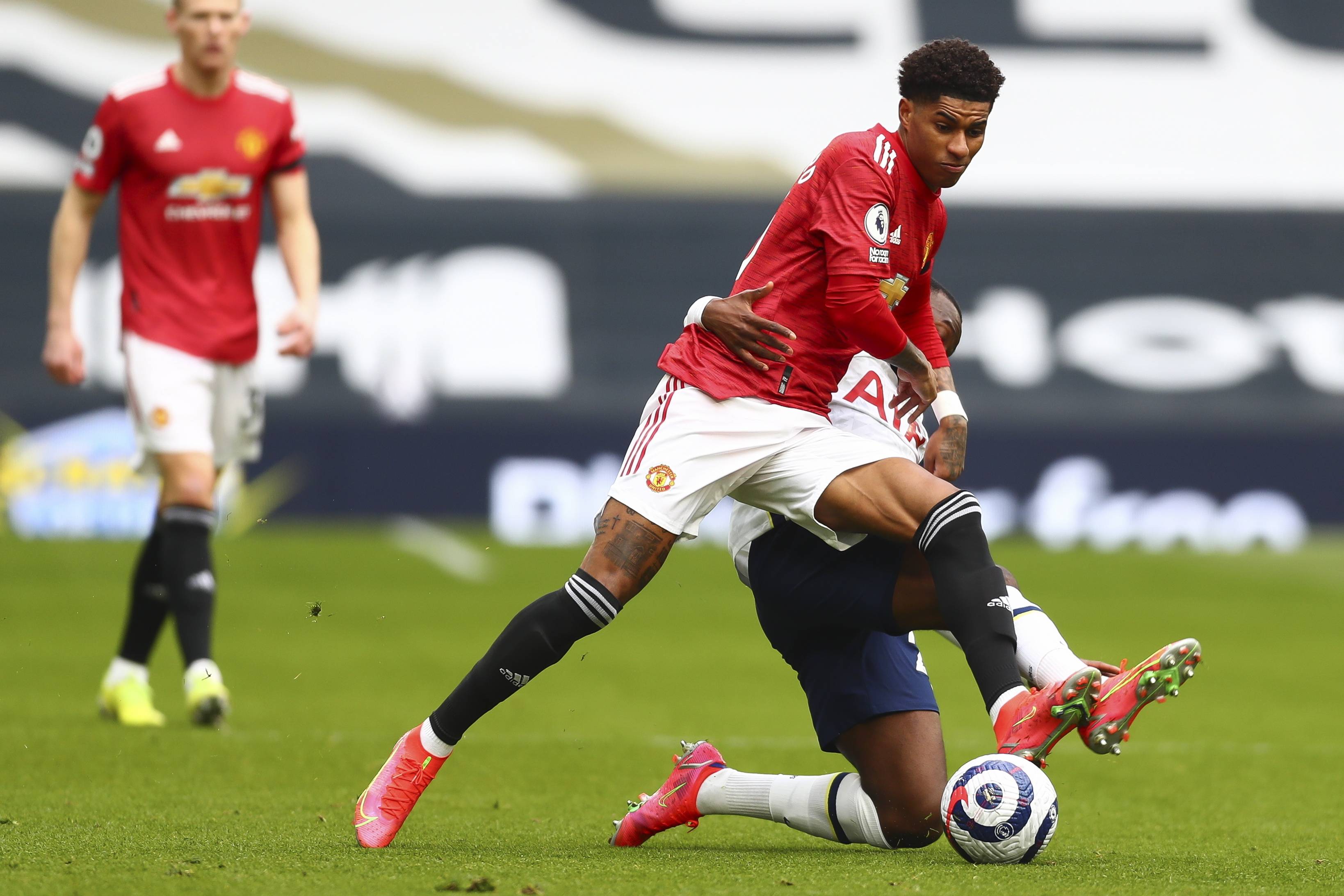 色灯光如此 色灯光如此